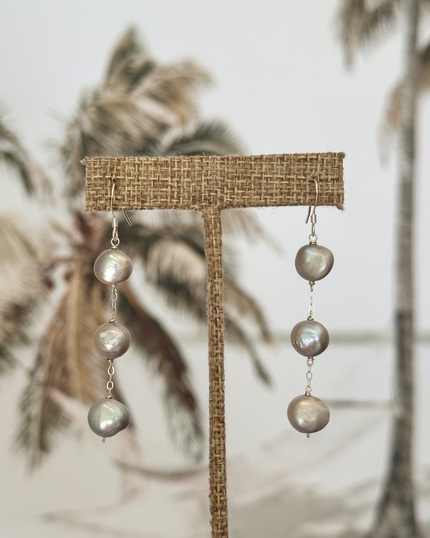 Mako earrings